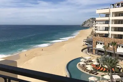 Image de Truly a world's \"Top 10\" resort.