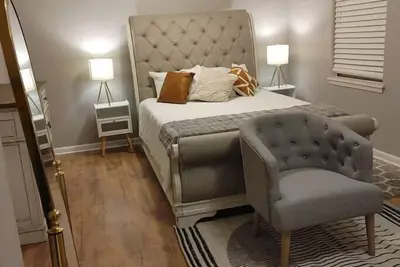 Image de Cane River View 3br Mid Century Modern Townhome