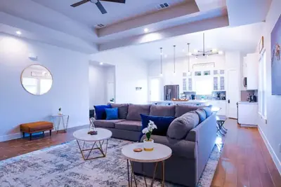 Image de Spacious 4br Retreat Near Downtown, Bishop Arts & Dallas Zoo