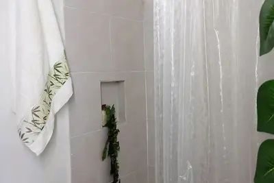 Image de Room With Bathroom / More Pool