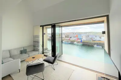 Image de Luxury Waterfront Townhouse