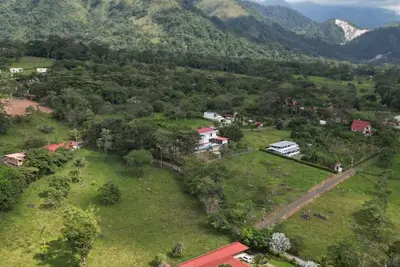 Image de Los Angeles country house: Enjoy hiking, biking, rivers and viewpoint :)