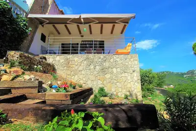 Image de V&V Lloret-Villa Suecia: Belle villa avec jardin dans la zone de Cala Canyelles