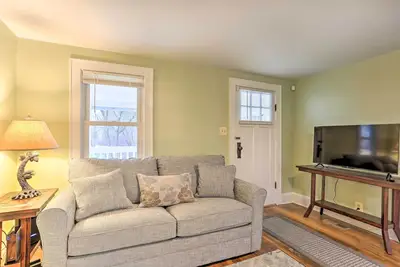 Image de Cozy Campbell Hall Getaway w/ Porch!