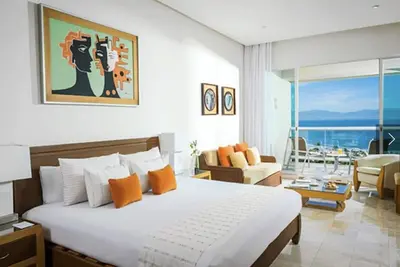 Image de Lovely romantic resort for couples or family 5 min walk to beach and restaurants