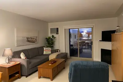 Image de \nPoolside Condo at Beautiful Mabel Lake