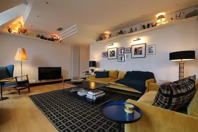 Image de Luxe 110m2, Balcon Vue OPÉRA     CLASSÉ 5 ÉTOILES, Climatisation, Ascenseur