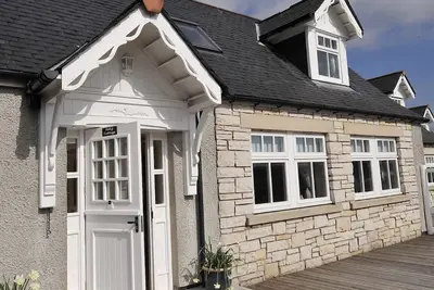 Image de Holly Cottage - Beautiful Country Cottage Sitting at the Foot of the Ochil Hills