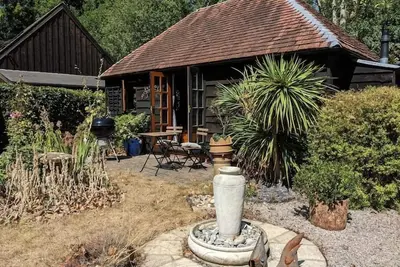 Image de Cabin in the Forest.