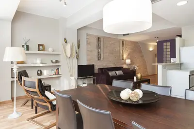 Image de Sant Pau 6 · Trés Bel appartement à 7mn de la Sagrada Familia