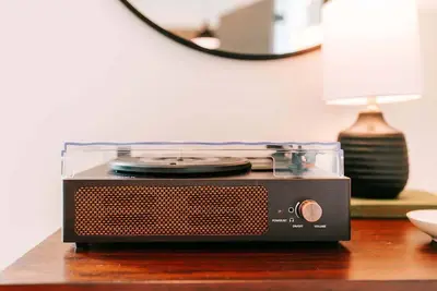 Image de 2br Game-Day Escape by Mhm Luxury Properties