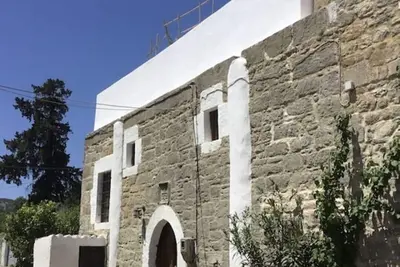 Image de Cosy Greek village house. 5 min drive to beach. Quiet and off the tourist trail.