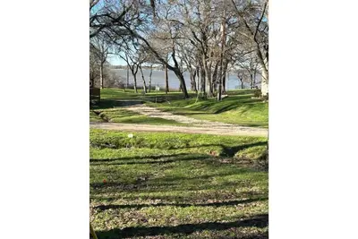 Image de Rustic Country Cabin with a Lake View! Easy Access to Lake Tawakoni