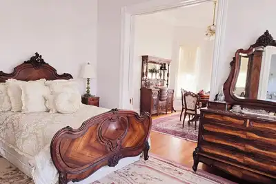 Image de The Best Place To Stay In Winters Luxury Elegance Near Downtown Discover Winters