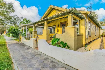 Image de Two Couples, 2 Private Suites/ 1 BoHo GardenHouse