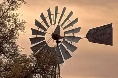 Image de Keep Manhattan, Just Give Me That Countryside