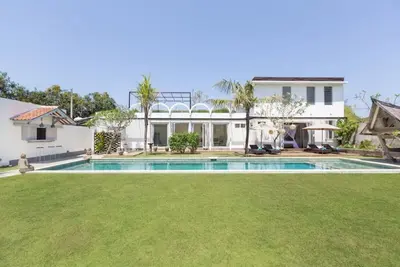 Image de Sw5001 - Spacious 5 Bedroom Villa in Jimbaran