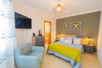 Image de Cubo's Liberty Apartment / wifi gratuit / urbain / familial / télétravail