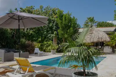 Image de Atmospheric, completely private, central located villa.