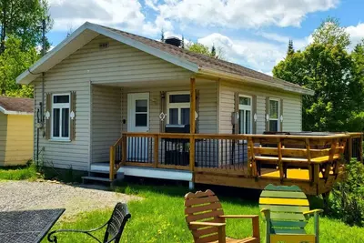 Image de Shack Cozy w/ spa - near Massif Charlevoix & Msa