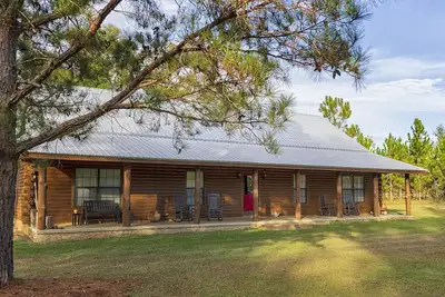 Image de Country home.