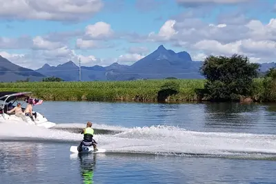 Image de Spacious cottage set in a heritage garden