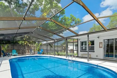 Image de Screened Heated Pool |Serene Patio Lounge Area |Yard Chess |Tranquil Times |Close to Rj Stadium