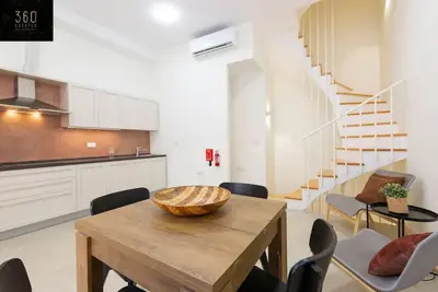 Image de Live like a local - 3 Cities home + 2 King Bed