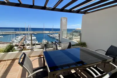 Image de Residencial Marina Del Port 32