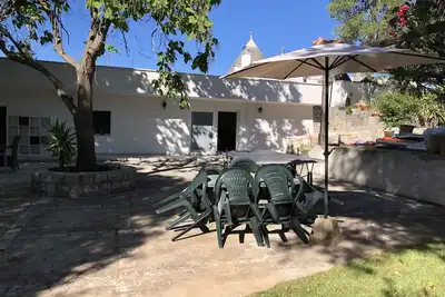Image de At the center of the trulli area near splendid beaches villa with swimming pool