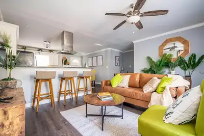 Image de Bohemian Dream House-Family 4bdrm-Large Deck - Near Mercedes Benz Stadium