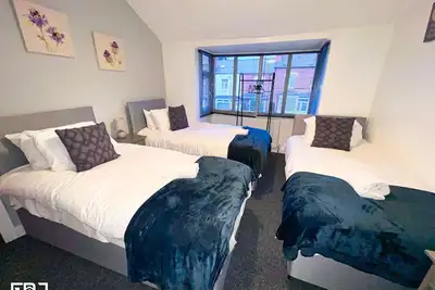 Image de Supersized 5bed house/Birmingham/Monthly discounts