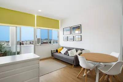 Image de Appartement de vacances \"El Balcón De Triana\" avec vue sur mer, balcon et Wi-Fi.