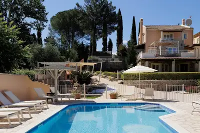 Image de Villa St. Nicholas House, Family Friendly, Large Heated Pool, 300m to the beach.