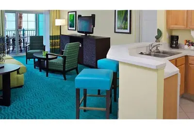 Image de 2 Bdrm LockOff Atlantis Harborside Resort Sleep 8 includes 8 Atlantis Wrist Band