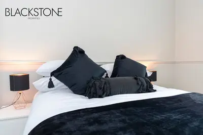 Image de Cheerful one-bedroom house, with on-site parking by Blackstone