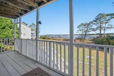 Image de Island Sunrise | Waterfront w/ Deep Water Dock, Assateague Views, 3 Decks + Pet Friendly
