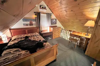 Image de Rustic Retreat: 3 min walk to downtown Plymouth, gateway to the White Mountains