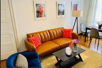 Image de F Large well decorated apt, center of Short North, steps from Convention center