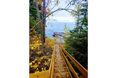 Image de Cozy Timber Trails on Lake Superior