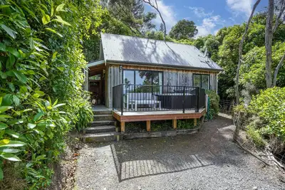 Image de Bushside Cottage - Akaroa Holiday Home