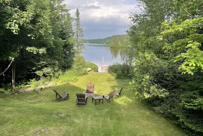 Image de Chalet Bord de l'eau Saint-Donat- Disponible Pour La Saison Hiver 2025-2026