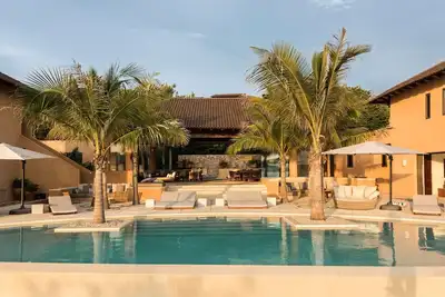 Image de Estate Las Palmas in Kupuri by Mita Residential Ocean View, Pool, Gym, Fire Pit