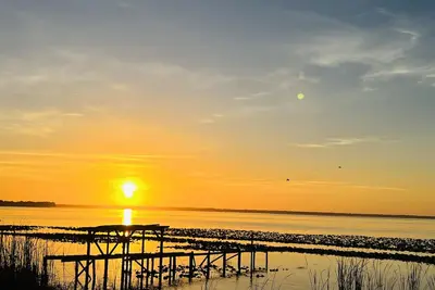 Image de Winter 24-25 Now Available! Amazing Views, Great Fishing Lake and Pet Friendly!