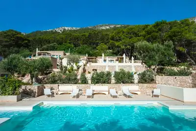 Image de Dolcevita - KlabHouse 11bdrm w/Pool and Spa