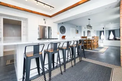 Image de Penthouse Suite* 5-mins to Cedar Point