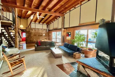Image de Lake cabin