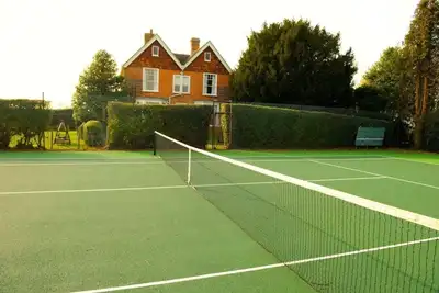 Image de The Highlands – Jacuzzi Bath – Tennis Courts – Iden Near Rye
