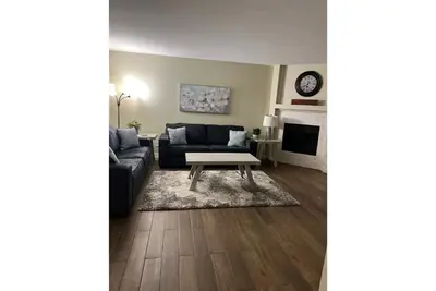 Image de 2-bedroom vacation home with pool on golf course