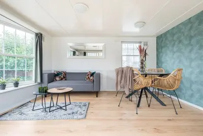 Image de Modern Chalet in the Oisterwijkse Bossen - en Vennen